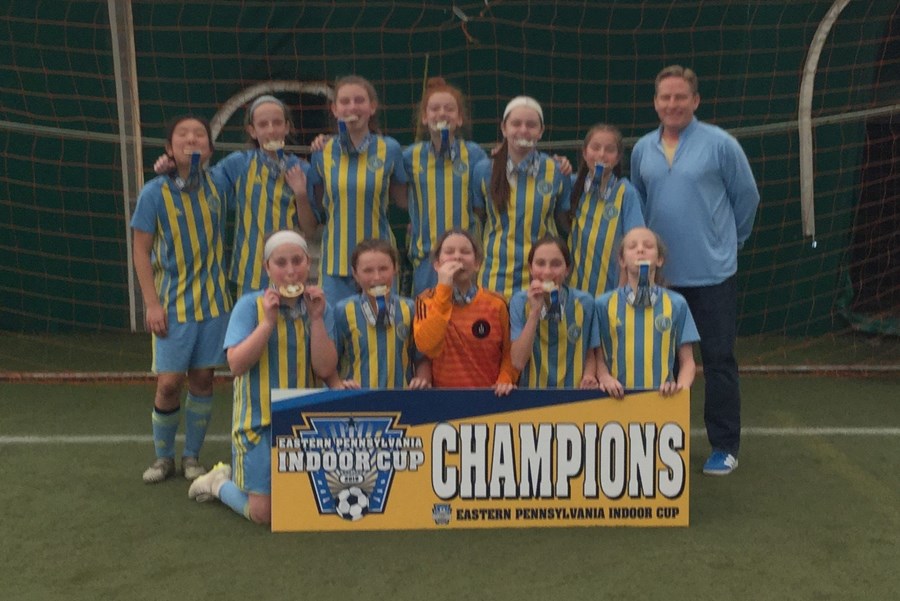 The Philadelphia Ukrainian Nationals were once the best soccer team in  America. Now, they're working to save war victims.